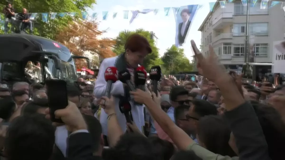 Akşener: Düzeltmedikleri Takdirde, Biz Geleceğiz, O Projeyi Yapacağız, Gerçekten Fakirin Eline Ödeyebileceği Şekilde Ev Teslim Edeceğiz