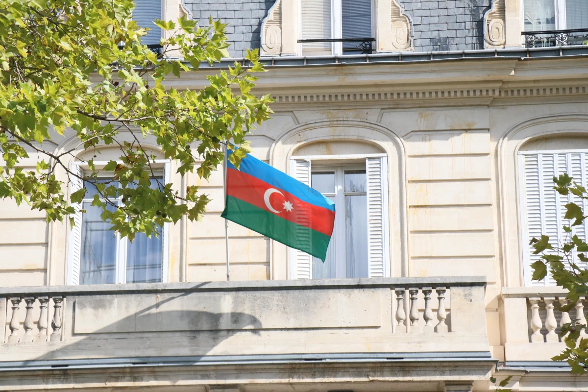 Ermeni grubun Azerbaycan\'ın Paris Büyükelçiliğine saldırısına ilişkin detaylar ortaya çıktı