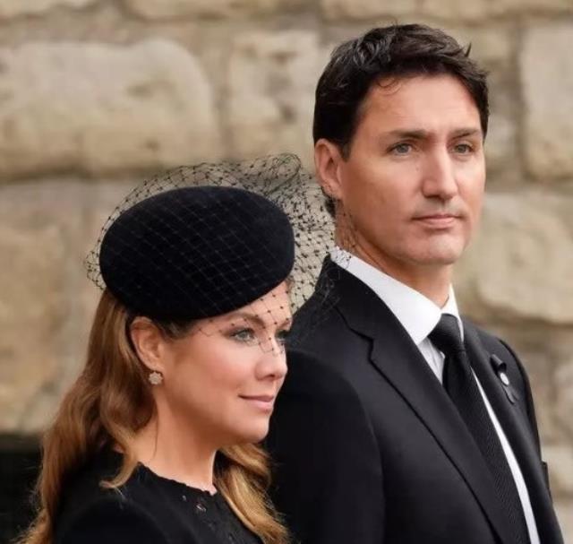 Kanada Başbakanı cenaze diyerek gitti! Otelde eğlence görüntüleri ortaya çıktı
