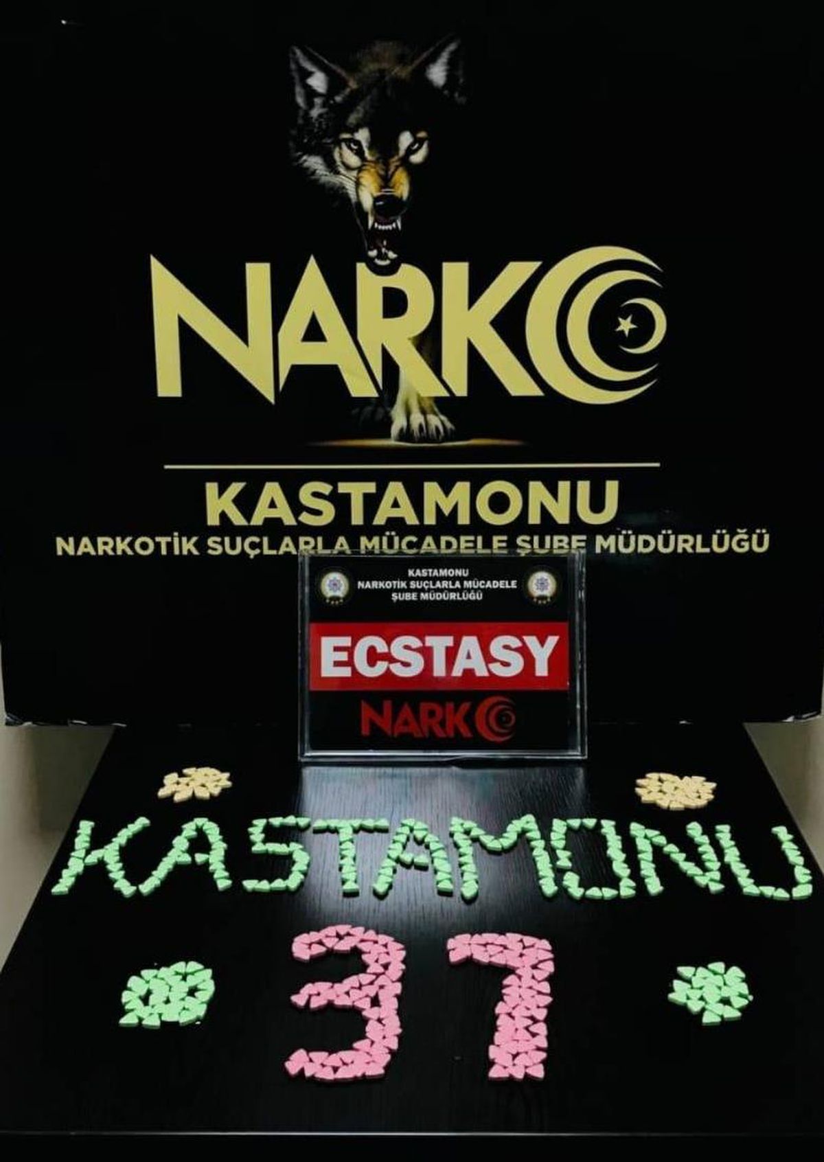 Kastamonu\'da uyuşturucu operasyonunda yakalanan 3 zanlıdan biri tutuklandı