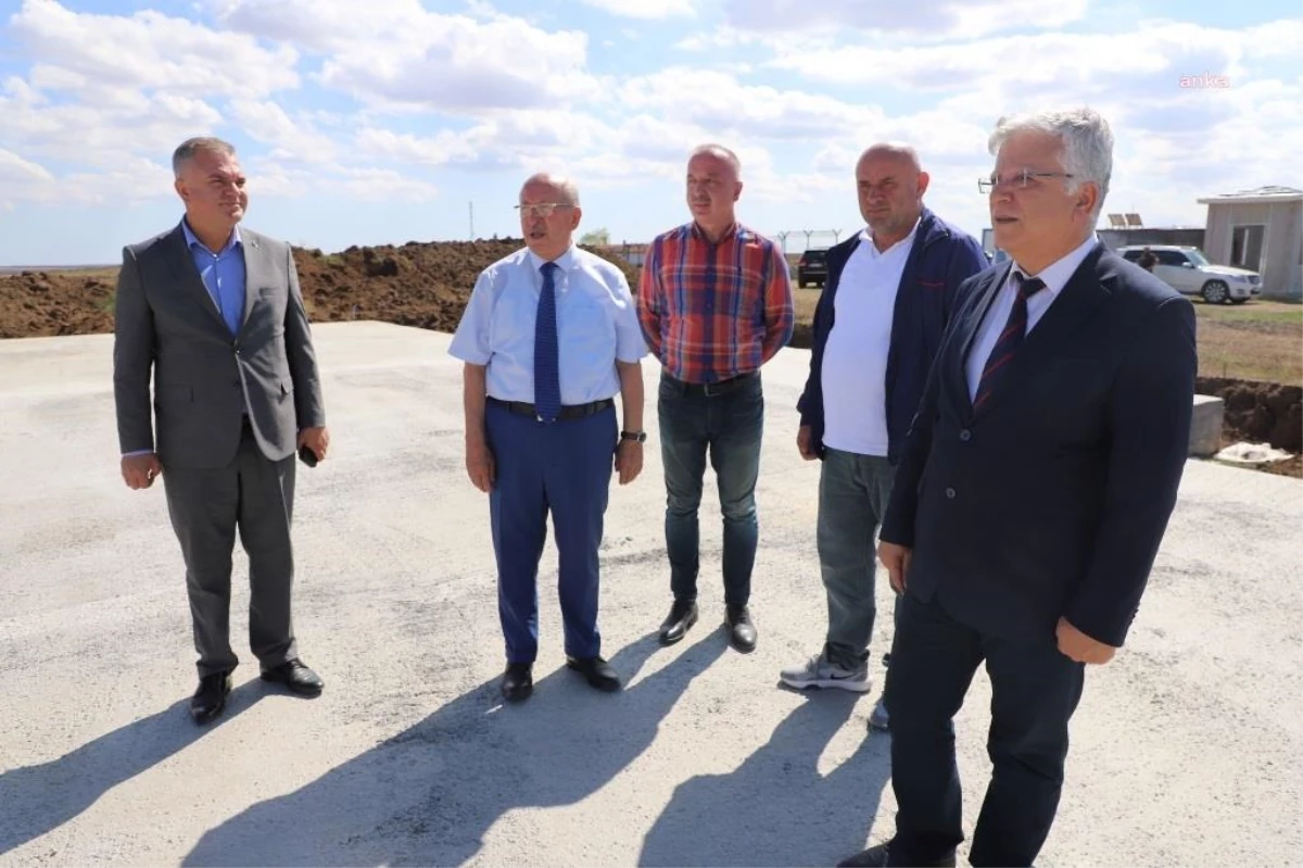 Tekirdağ Büyükşehir Belediye Başkanı Albayrak, Süleymanpaşa Sahipsiz Hayvan Geçici Bakımevi İnşaatını İnceledi