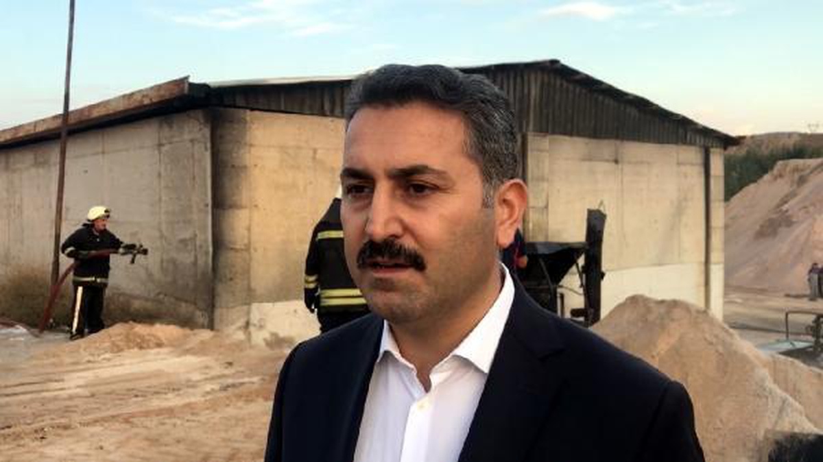 Tokat haberleri: Tokat\'ta asfalt şantiyesinde çıkan yangın korkuttu (2)