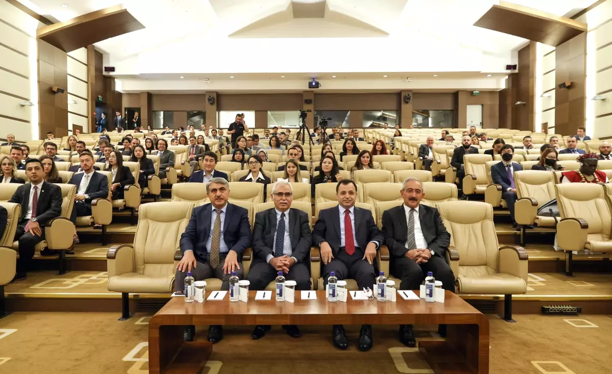 AYM Başkanı Arslan, Hak ve Özgürlüklerin Korunmasında Anayasanın Yorumlanması etkinliğinde konuştu Açıklaması