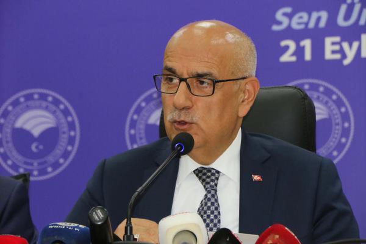 Bakan Kirişci: Cumhurbaşkanı\'mız Rusya- Ukrayna meselesinde tarihin akışını değiştirdi (3)