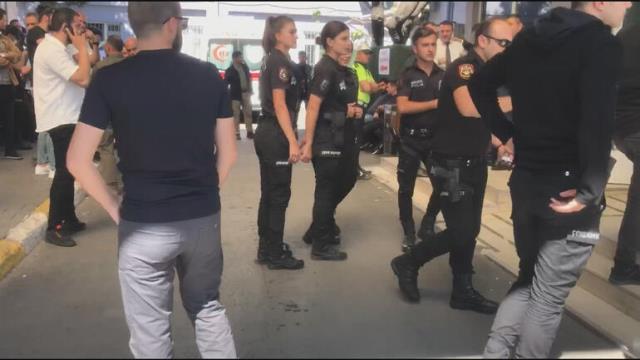 Başakşehir'deki olayda dehşeti yaşayan kadın, feci anları tek tek anlattı Başakşehir'deki olayda dehşeti yaşayan kadın, feci anları tek tek anlattı