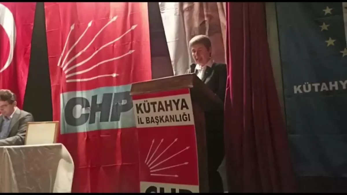 CHP\'li Yunus Emre: "Tek Adam Rejimini Tayyip Erdoğan, Türkiye\'nin Başına Bela Ederken Türkiye\'nin En Güçlü Adamı Olmak İstiyordu.