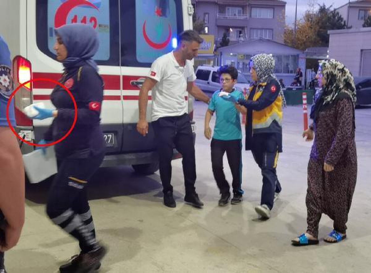 Son Dakika | Eymen\'in salıncakta kopan parmağı, buz kalıbında götürüldüğü hastanede dikildi