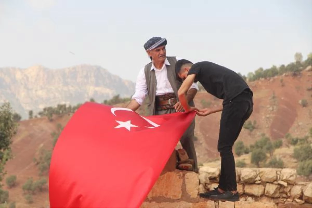 GÜNEYCE KÖYÜNDE 35 YIL ÖNCE PKK\'NIN KATLETTİĞİ 12 KİŞİ ANILDI