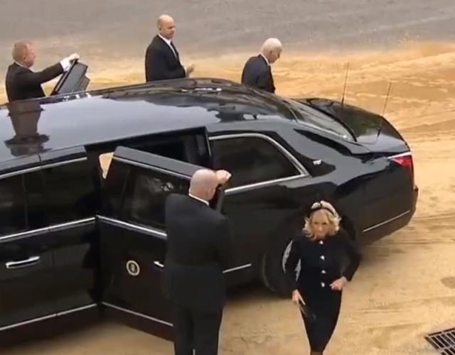 Kraliçe'nin cenaze törenine ilişkin olaylar bitmiyor! Liderler otobüse bindirilmeden önce bilet kontrolünden geçtiler