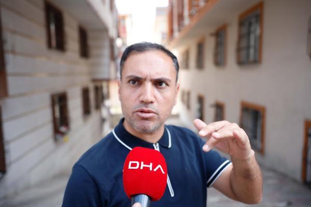 Takıntılı olduğu kadının evine girdi; yakalanmamak için balkondan kaçtı Takıntılı olduğu kadının evine girdi; yakalanmamak için balkondan kaçtı