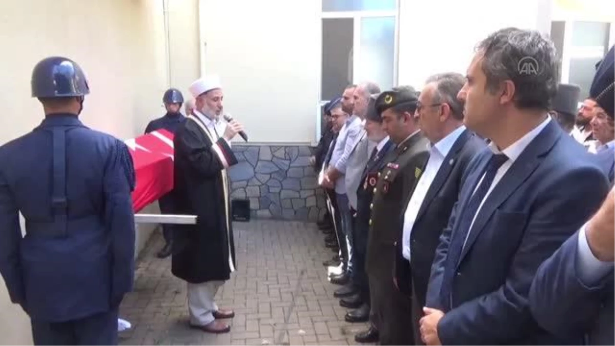 Bursa\'da vefat eden Kıbrıs gazisinin cenazesi defnedildi