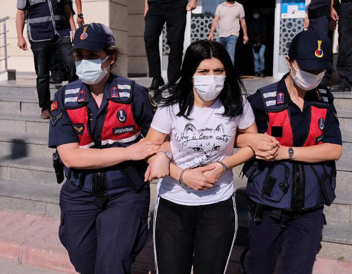 Son dakika haberi: Yanlışlıkla öldürülen Büyükşen çifti cinayetinin sanıkları hakim karşısında (3)