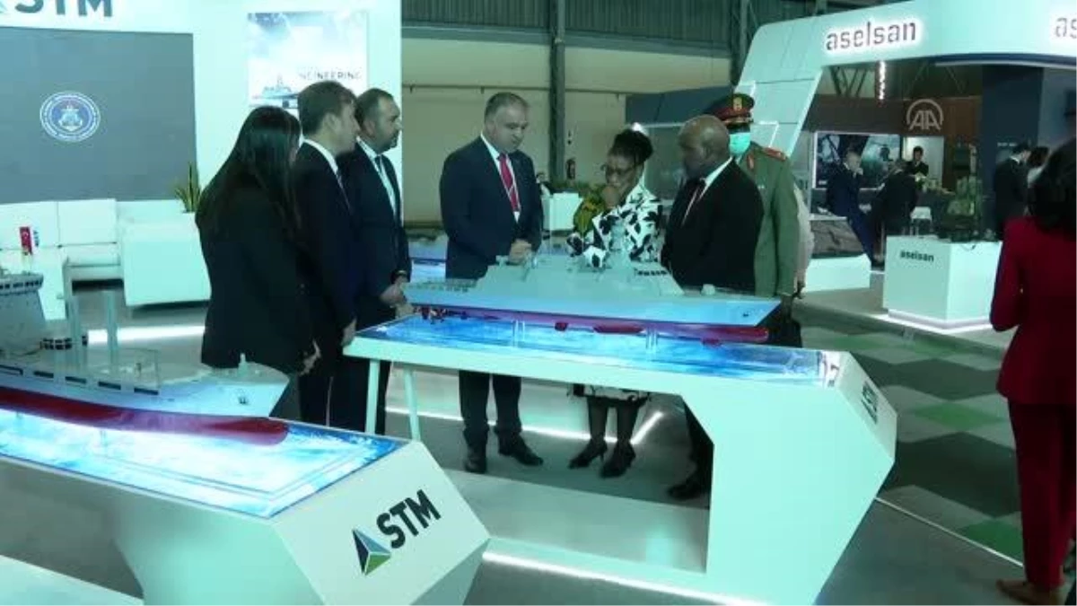 2022 Afrika Havacılık ve Savunma Fuarı açıldı - Güney Afrika Savunma Bakanı Thandi Modise