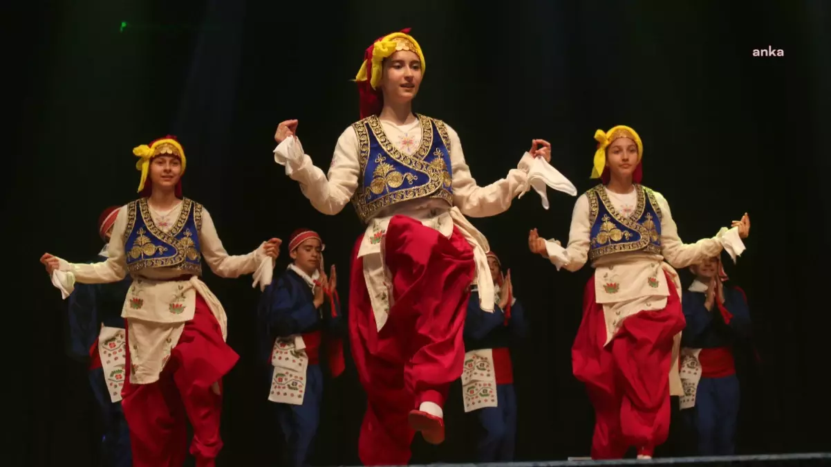 Çankaya Belediyesi Hoy-Tur Halk Dansları Topluluğu, Yeni Dansçılarını Arıyor