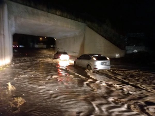 Kayseri gündem haberleri | Kayseri'de sağanak yağmur etkili oldu