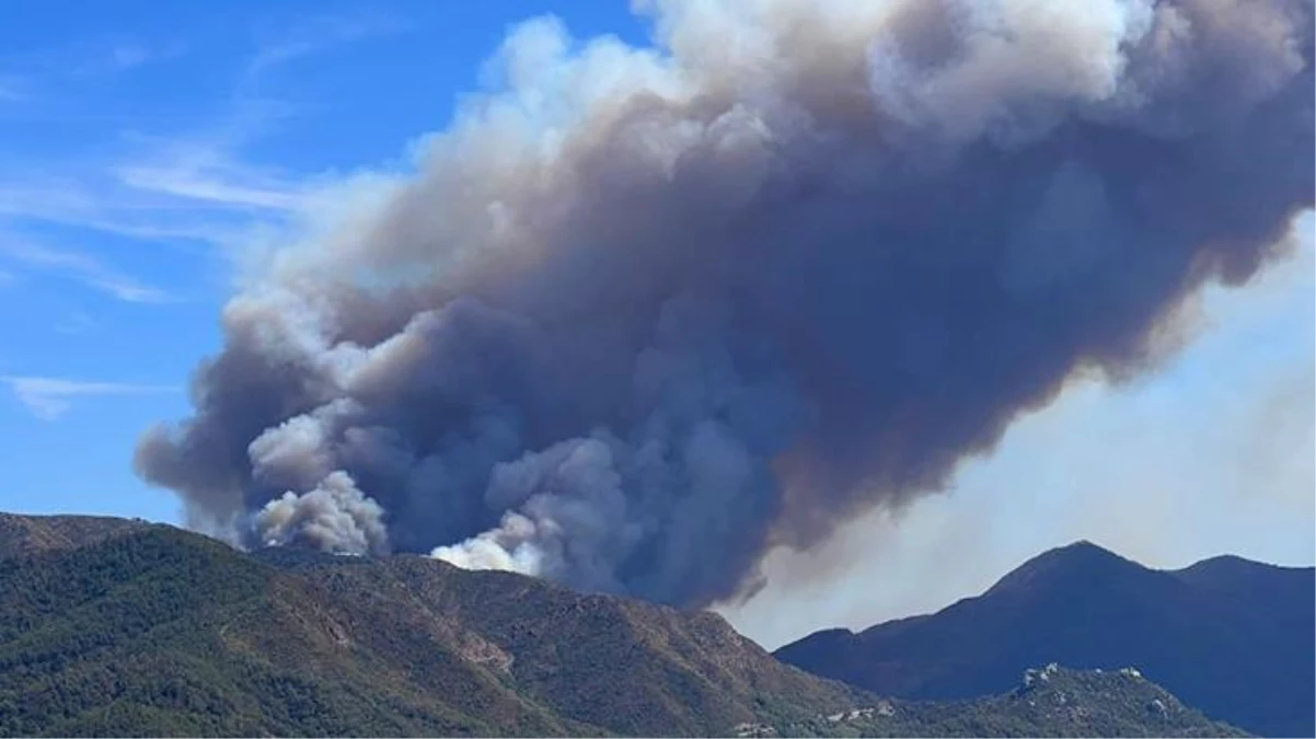 1 İHA, 34 helikopter ve 14 uçak! Marmaris yangını tam 19 saat sonra kontrol altına alındı