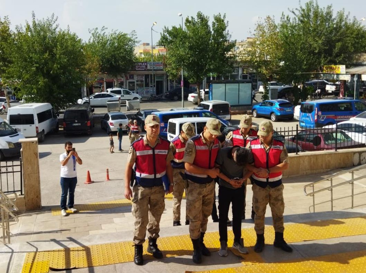 Şanlıurfa\'da kablo hırsızlığı iddiasıyla 3 şüpheli tutuklandı