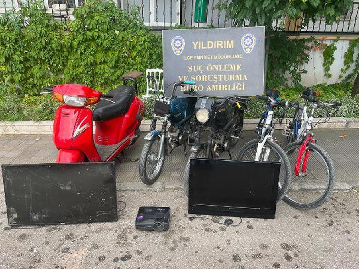 Son dakika haberi... Uyuşturucu, çalıntı motosiklet ve bisikletlerle yakalanan şüpheli tutuklandı