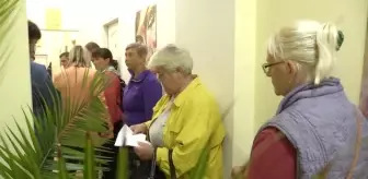 Odessa'daki insani yardım merkezi, Luhanks bölgesinden tahliye edilen ihtiyaç sahiplerine yardımda bulunuyor