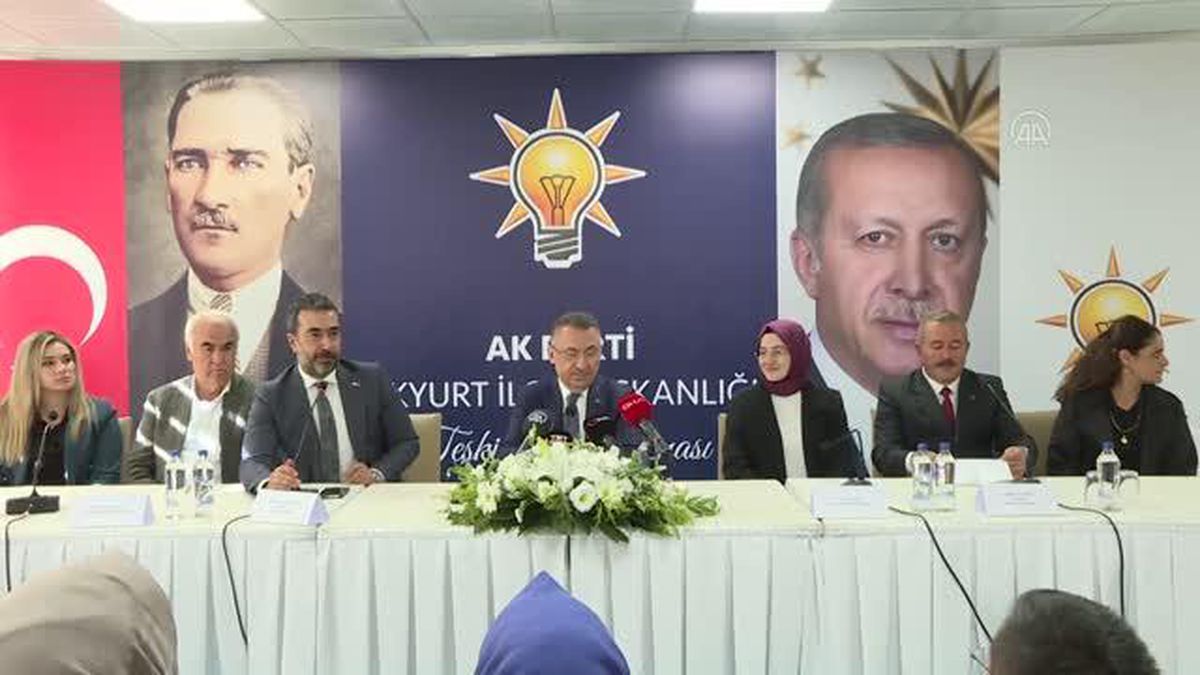 Oktay: 'Cumhurbaşkanımızın liderliğinde millete hizmet yolunda son derece kararlı bir şekilde devam ediyoruz'