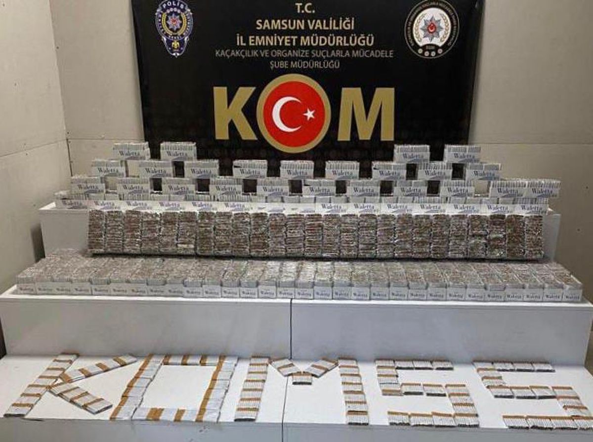 Samsun\'da bir araçta 48 bin filtreli sigara kağıdı yakalandı
