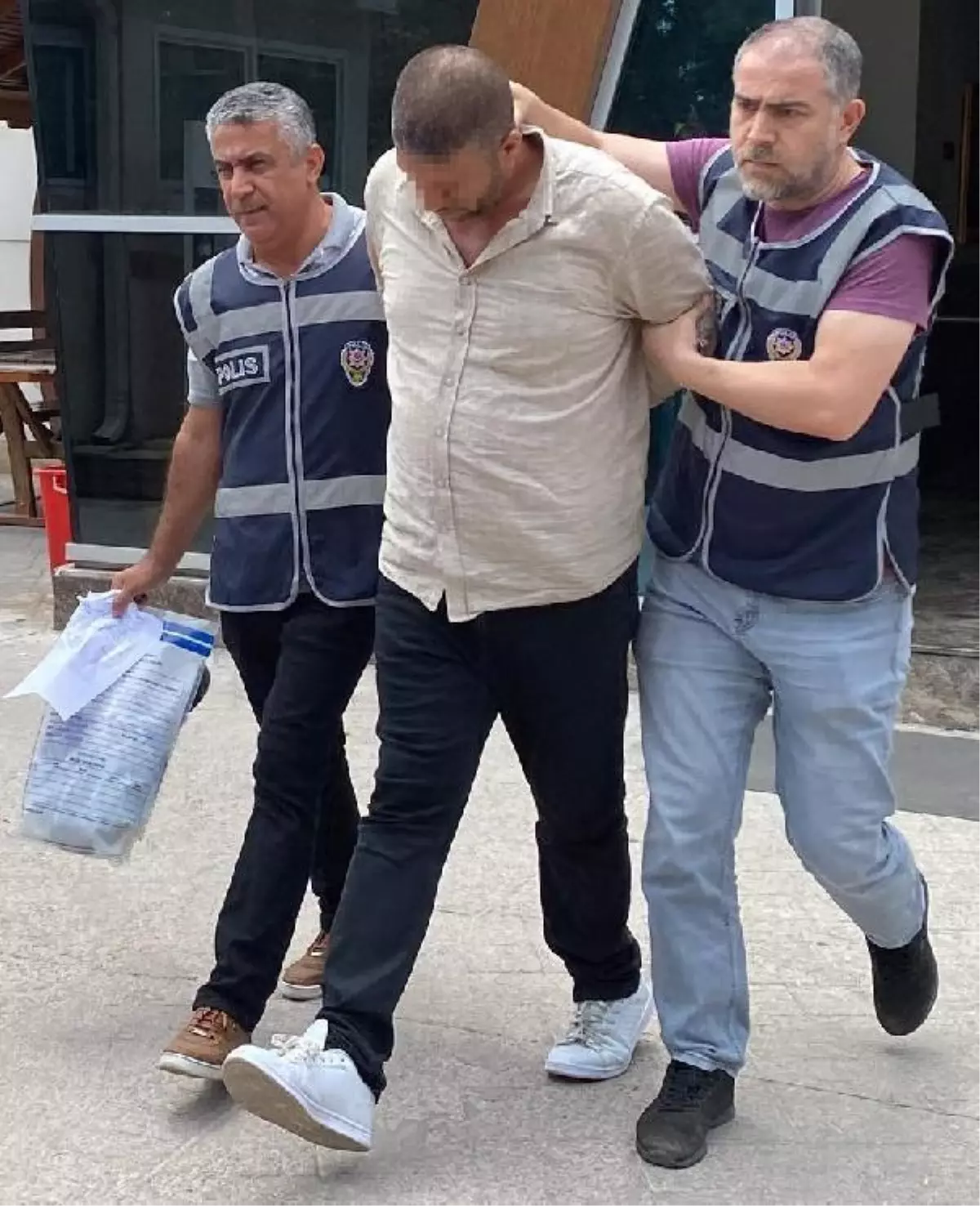 14 YAŞINDAKİ KIZ ÇOCUĞUNA CİNSEL İSTİSMAR SANIĞI: SAVUNULACAK BİR YANIM YOK