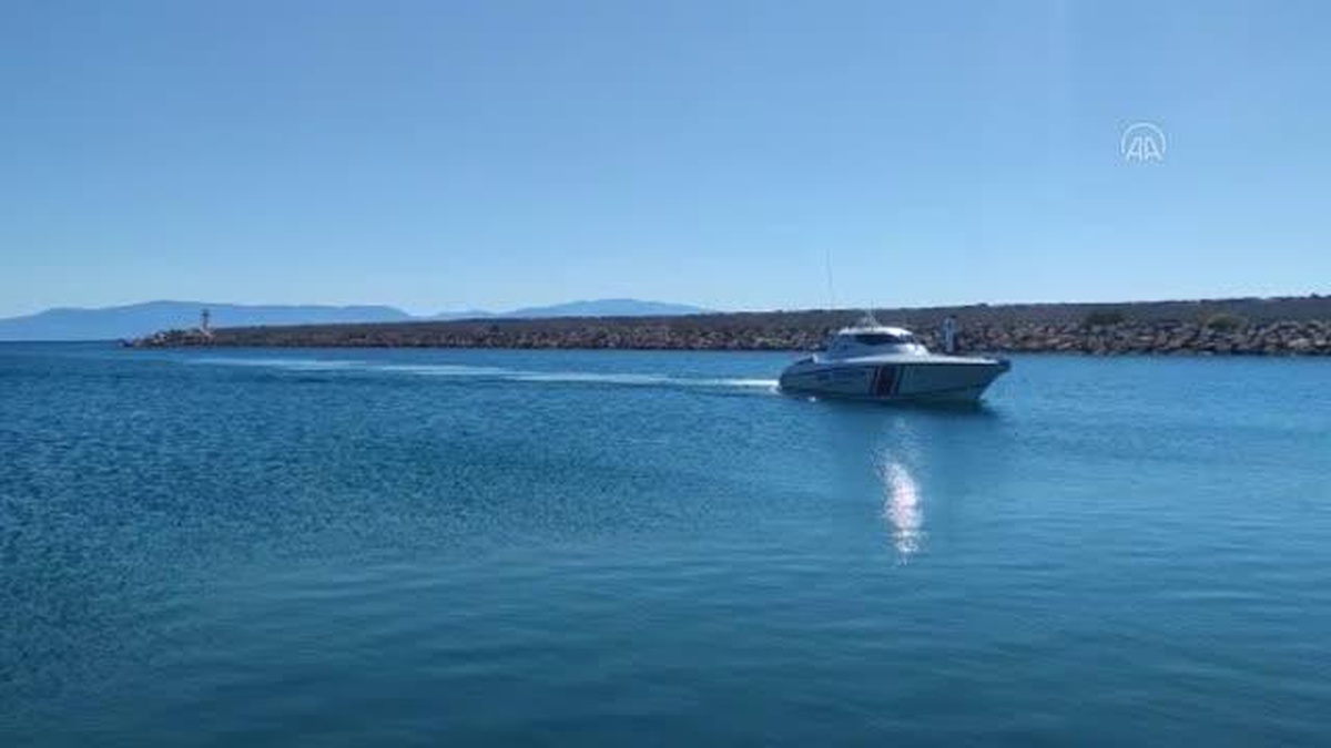 ÇANAKKALE - Ayvacık açıklarında düzensiz göçmenlerin bulunduğu bot battı, 6 kişi öldü