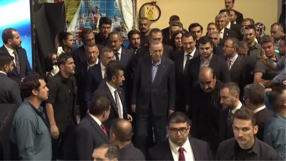 Cumhurbaşkanı Erdoğan: "Sakarya\'daki ebedi ve ezeli kardeşliği bir kez daha yeniledik"