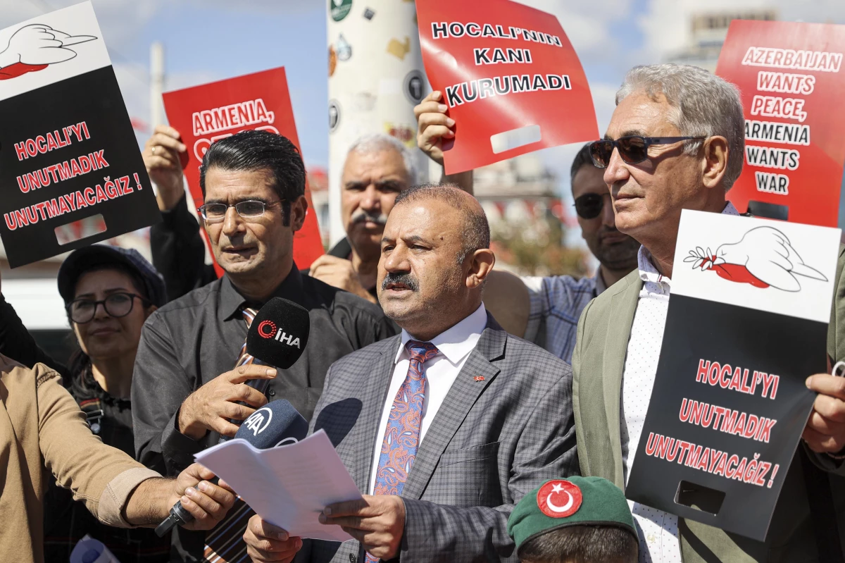 İSTAD üyeleri Ermenistan\'ın Azerbaycan\'a yönelik saldırılarına ilişkin açıklama yaptı