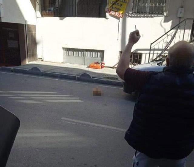 BAĞCILAR'DA ANNESİNİ ÖLDÜREN ŞÜPHELİDEN DİKKAT ÇEKEN PAYLAŞIM BAĞCILAR'DA ANNESİNİ ÖLDÜREN ŞÜPHELİDEN DİKKAT ÇEKEN PAYLAŞIM