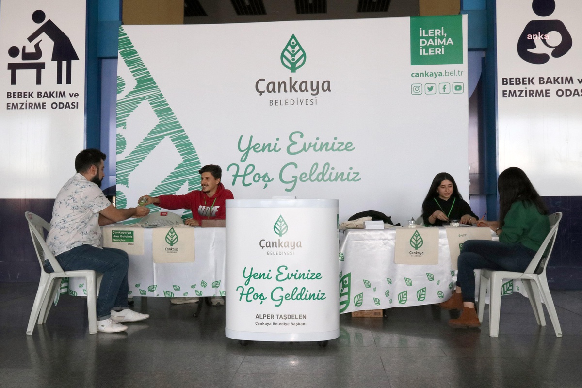 Çankaya\'dan Üniversitelilere Aşti\'de Karşılama