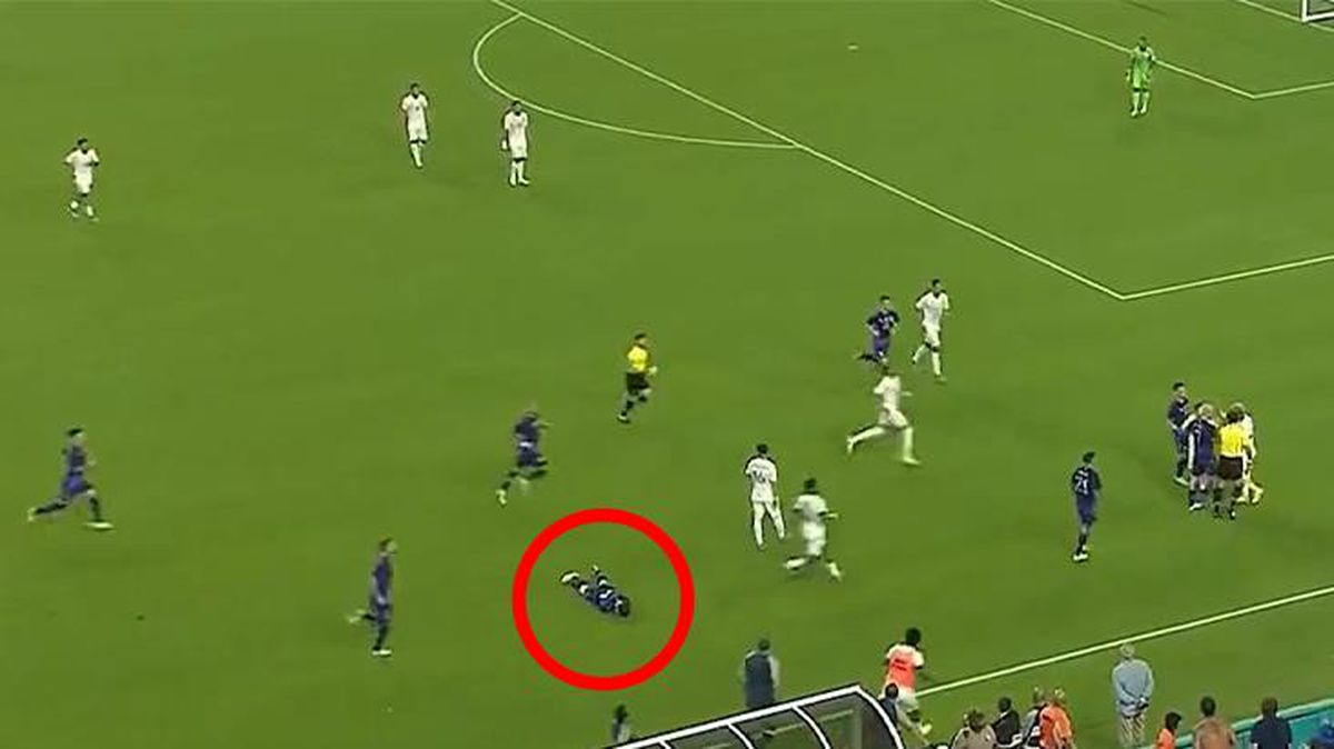 Arjantin maçında yaşananlar dünya gündemine oturdu! Messi yere düştü, arkadaşlarının tepkisi olay oldu