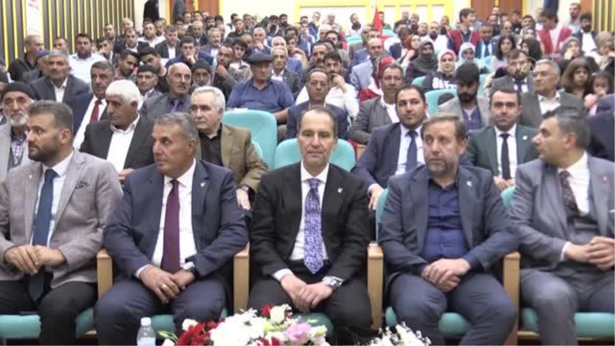 Yeniden Refah Partisi Genel Başkanı Erbakan, Ağrı\'da partisinin il kongresinde konuştu Açıklaması