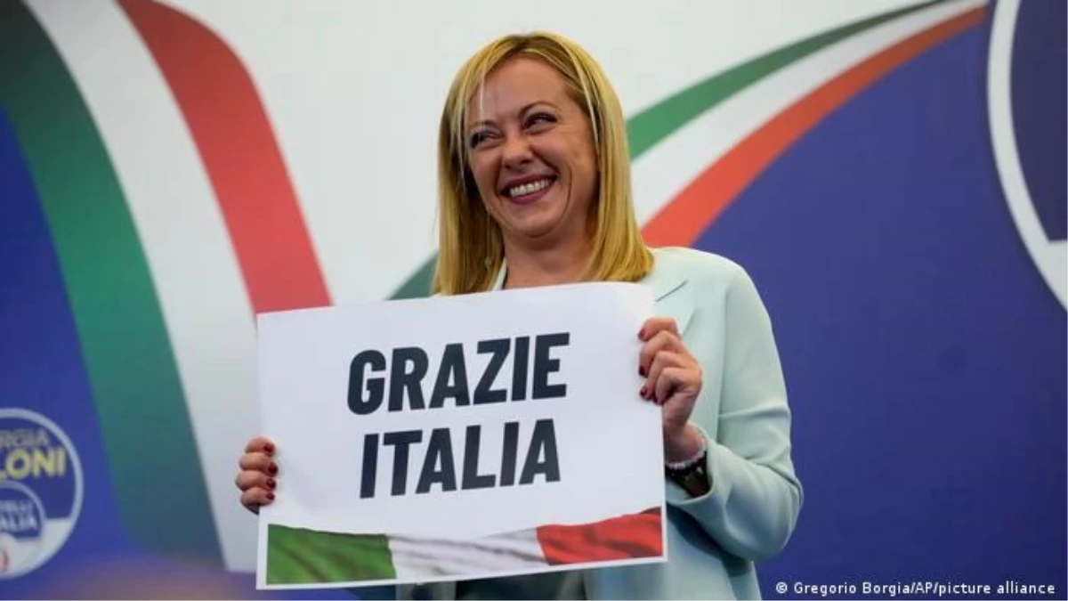 İtalya\'da seçimi aşırı sağ ittifak kazandı