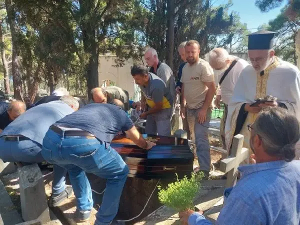 Öldükten 14 yıl sonra gömüldü Bedeni 14 yıl kadavra olarak kullanıldı