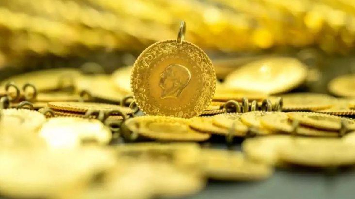 Güne yükselişle başlayan altının gram fiyatı 972 lira seviyesinden işlem görüyor