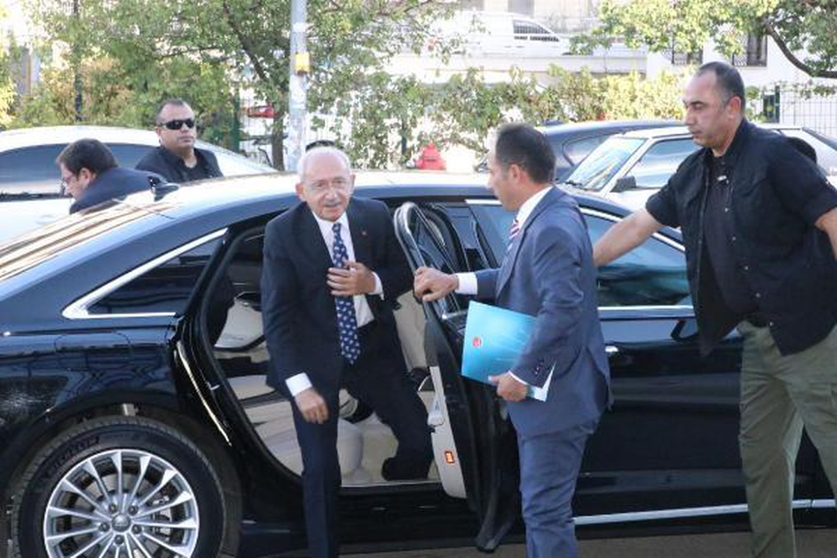 Son dakika haberi | Kılıçdaroğlu: Teröre karşı ortak tavır takınmak, siyasetçi olarak görevimiz (2)