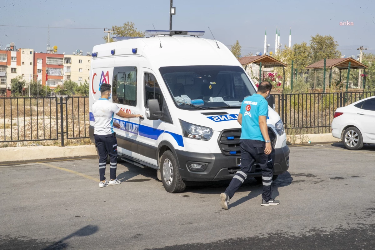 Mersin Büyükşehir, Yılda 10 Bin Hastaya Ambulans Hizmeti Veriyor