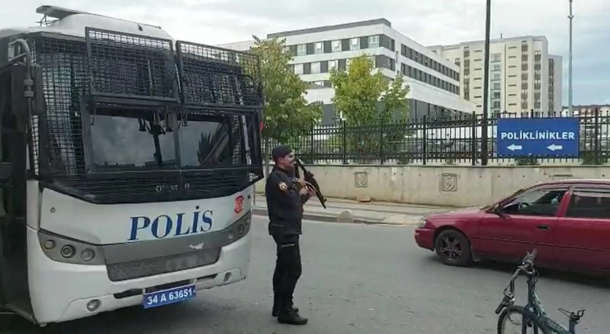 MHP Kartal İlçe Başkan Yardımcısı markette silahlı saldırıya uğradı! Kafasından vuruldu