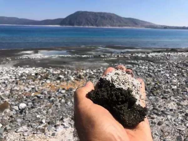 Salda'da 'Salyalaşma' ve 'Kararma' uyarısı