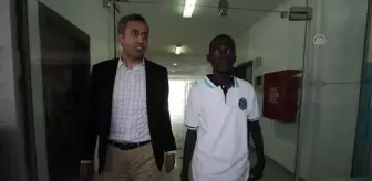 Sudanlı Abdullah'ın mülteci kampında başlayan başarı hikayesi, Türkiye'nin desteğiyle sürüyor (1)