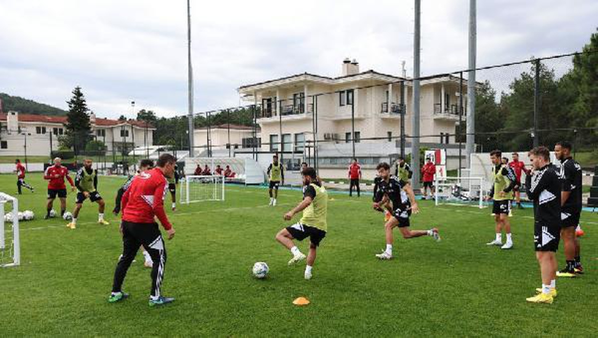 Beşiktaş\'ta derbi hazırlıkları sürüyor