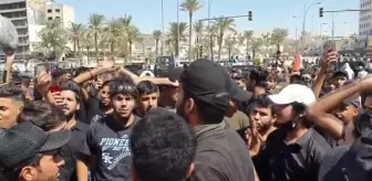 Sadr yanlıları Meclis oturumunu engellemek için sokağa çıktı (2)