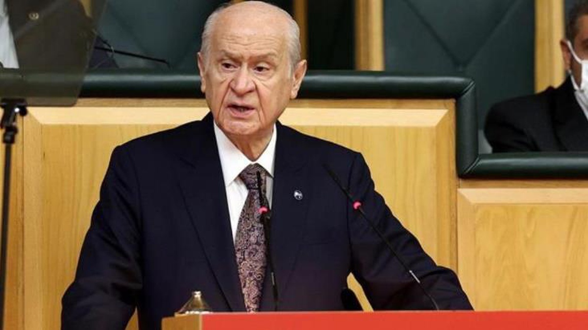 MHP lideri Bahçeli, Mersin\'deki saldırı hakkında açıklama yaptı: Teröristleri aklamaya çalışan kim varsa kaybedecek