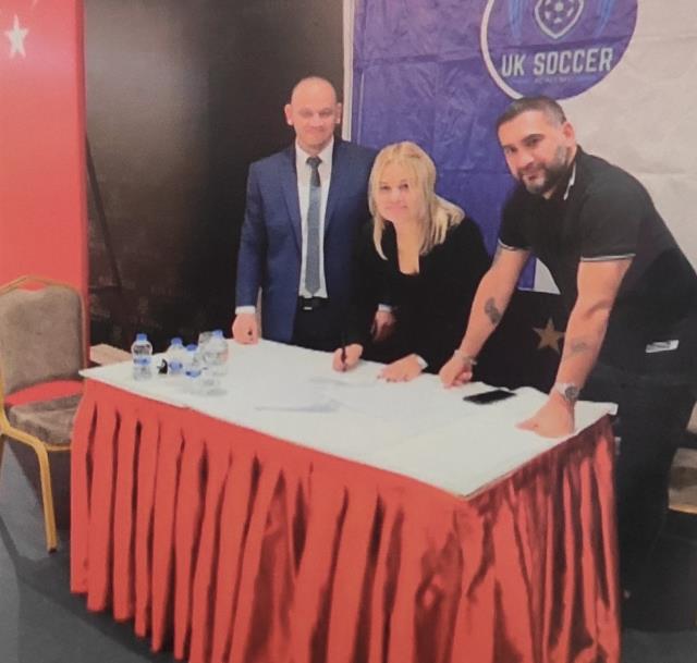 Ümit Karan FK teknik direktörü Özge İnpınar, Türkiye'de kadın futbolunu değerlendirdi Ümit Karan FK teknik direktörü Özge İnpınar, Türkiye'de kadın futbolunu değerlendirdi