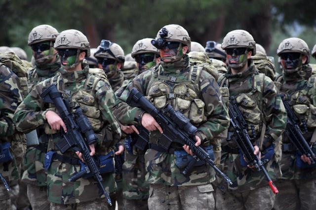 ABD'nin silah ambargosunu kaldırdığı Kıbrıs'ta Türkiye'nin askeri gücü göz kamaştırdı