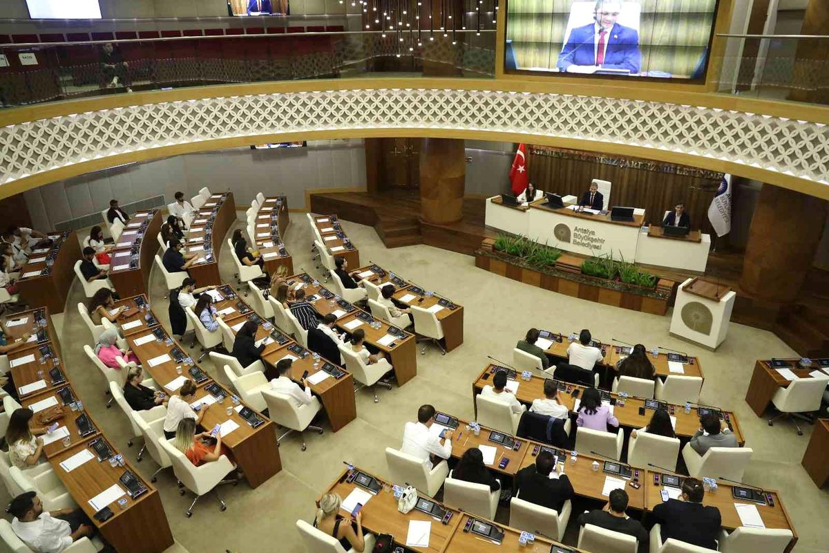 Antalya Büyükşehir Gençlik Meclisi\'ne Başvurular Başladı