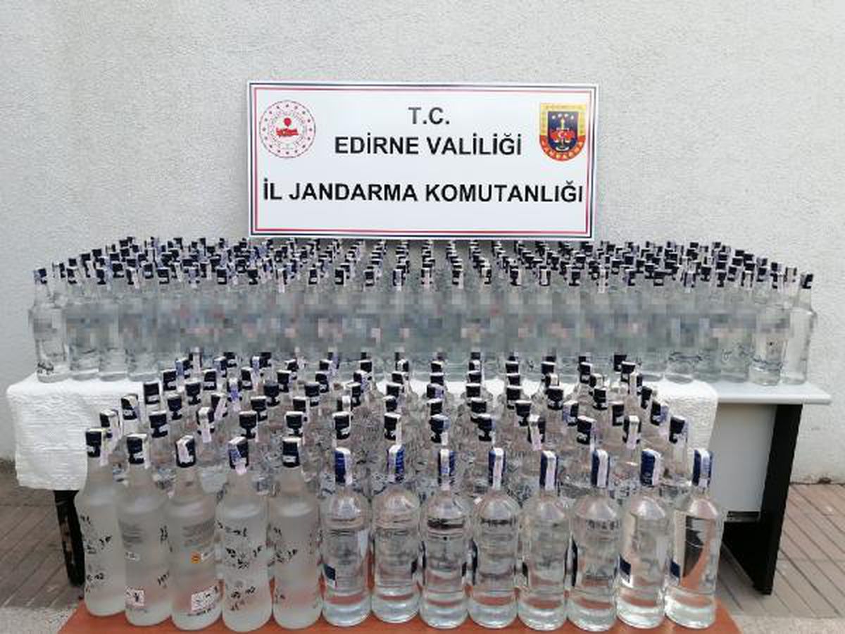 Edirne gündem: Edirne\'de 307 litre kaçak içki ele geçirildi