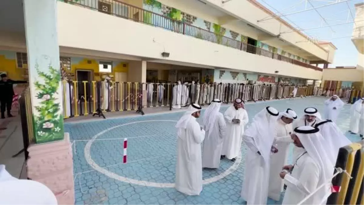 Kuveyt'te halk parlamento seçimleri için sandık başında