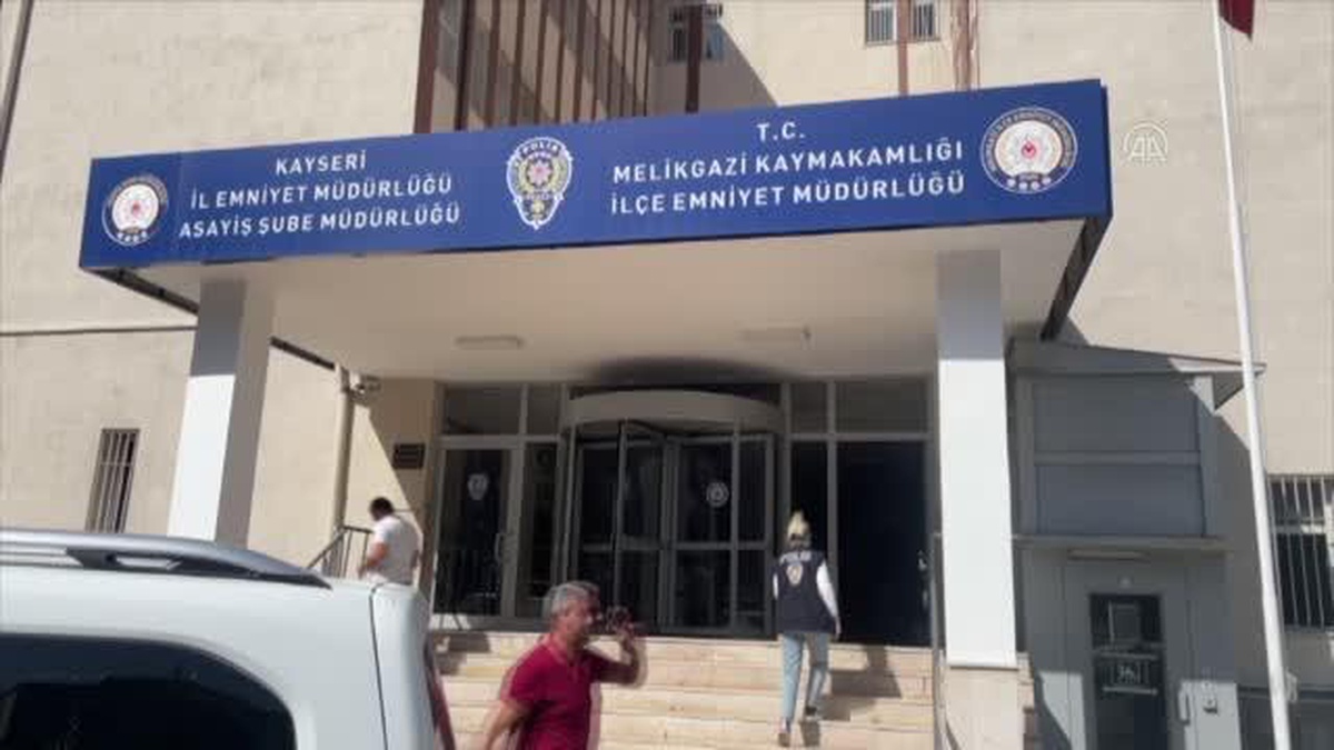 Kayseri\'de 14 firari hükümlü ile 1 şüpheli yakalandı